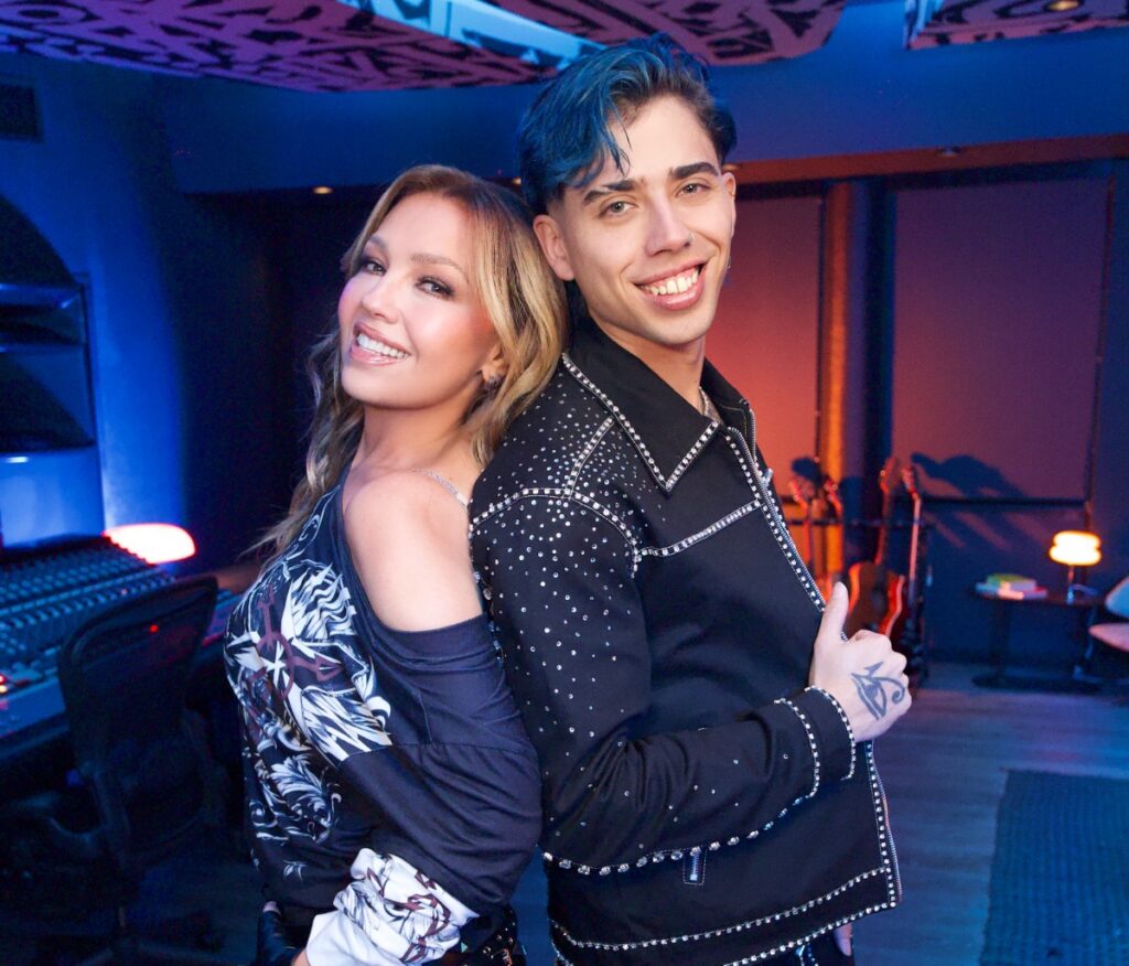 Luck Ra y Thalía versionan “A Quién Le Importa”